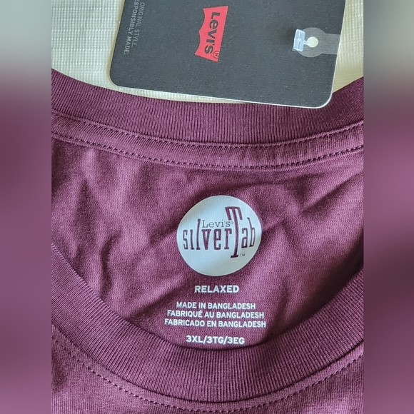 Men’s Levi’s Silvertab Relaxed Fit Size 3XL Short Sleeve T-Shirt Red - Picture 6 of 8